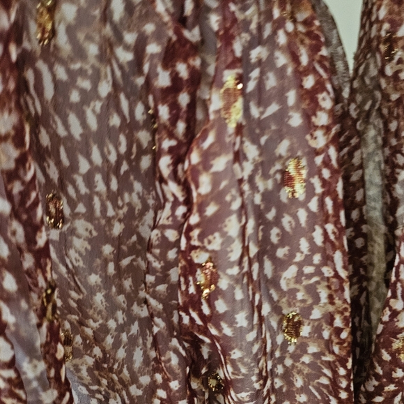 Express Abstract Feather Print Cover-Up - Picture 3 of 5